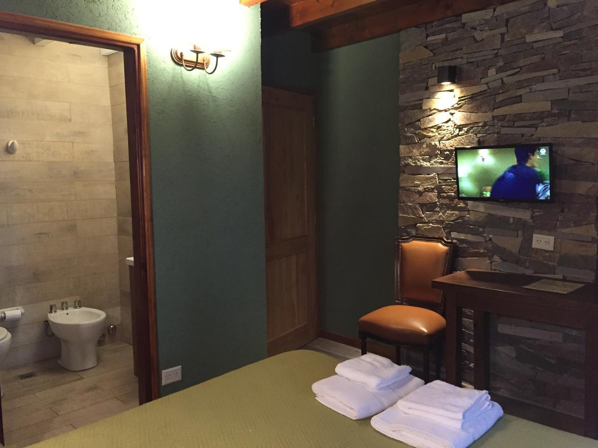 Hosteria Las Cumbres Villa La Angostura Esterno foto